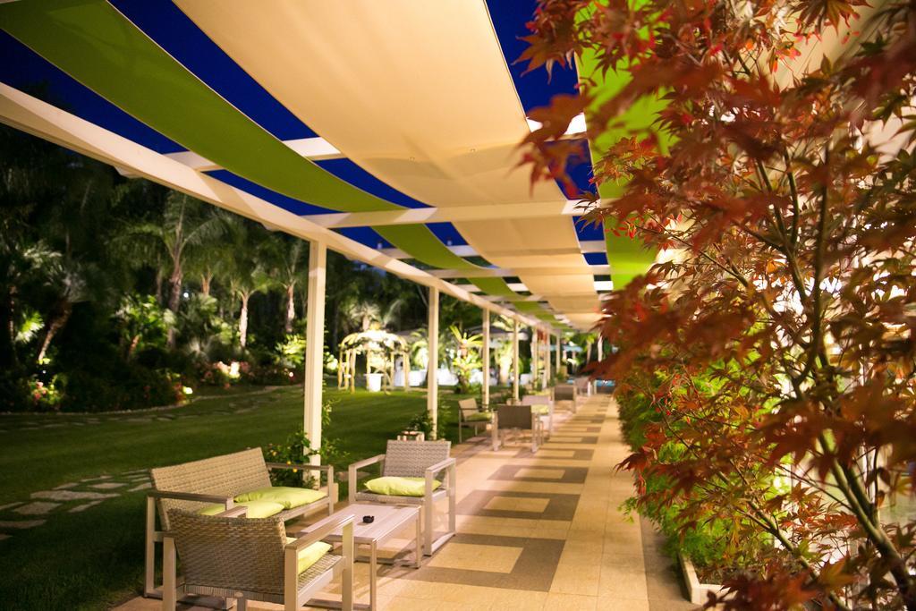 Hotel Ares Pontinia Ngoại thất bức ảnh