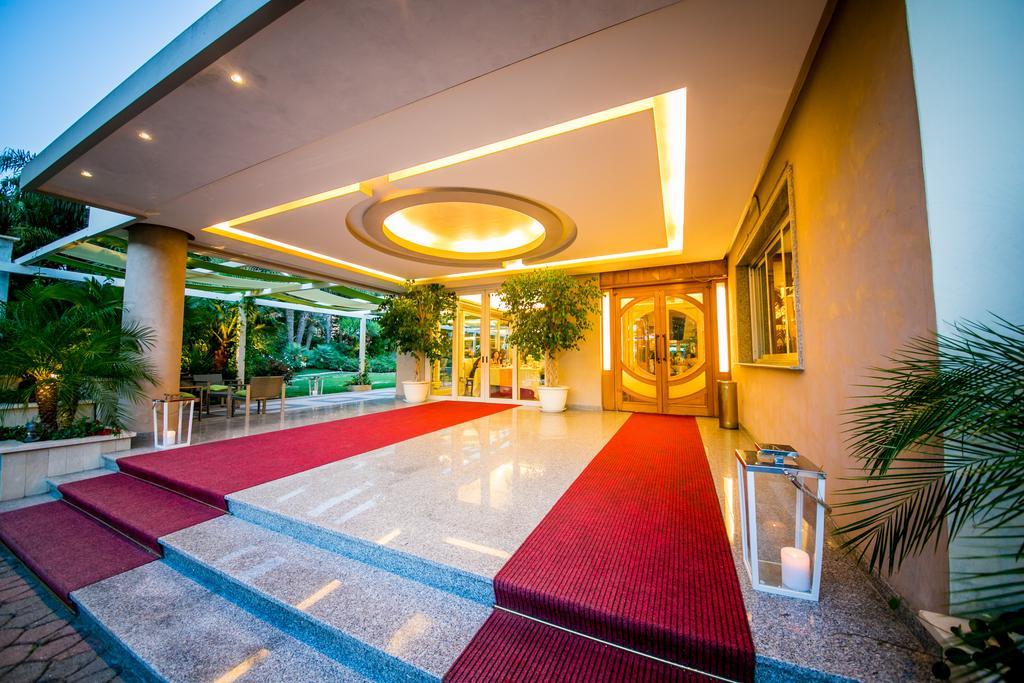 Hotel Ares Pontinia Ngoại thất bức ảnh