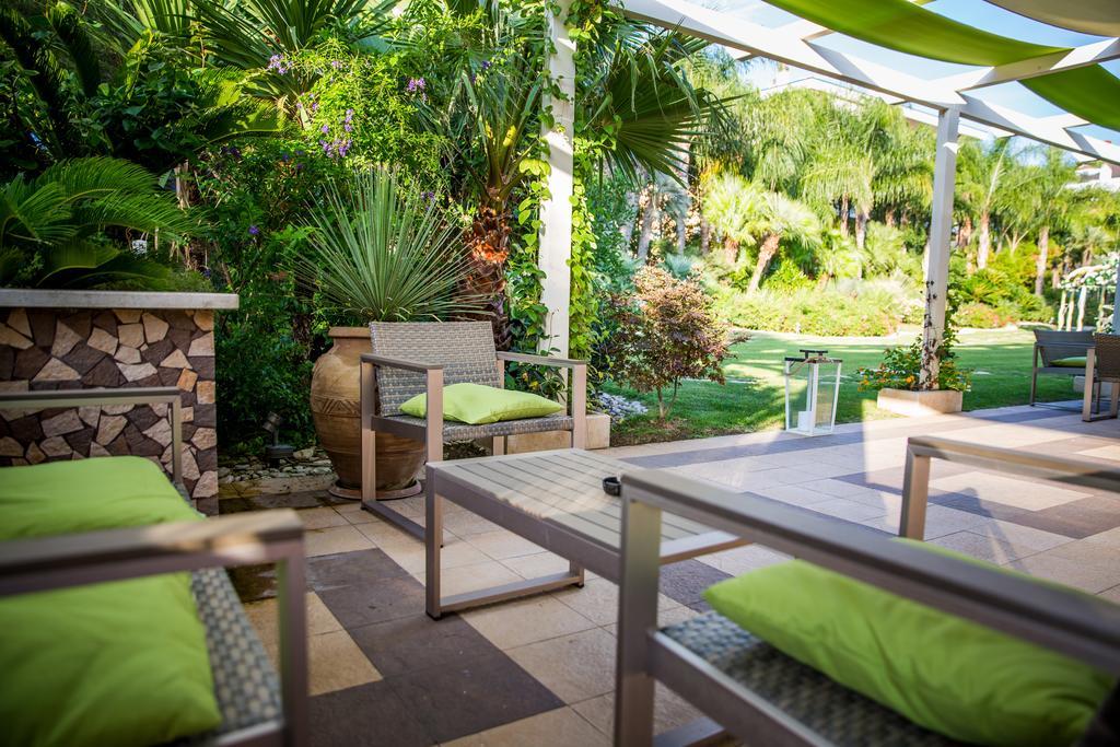 Hotel Ares Pontinia Ngoại thất bức ảnh
